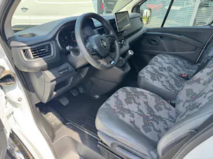 Renault Trafic 150 Adv.L2H2 EN