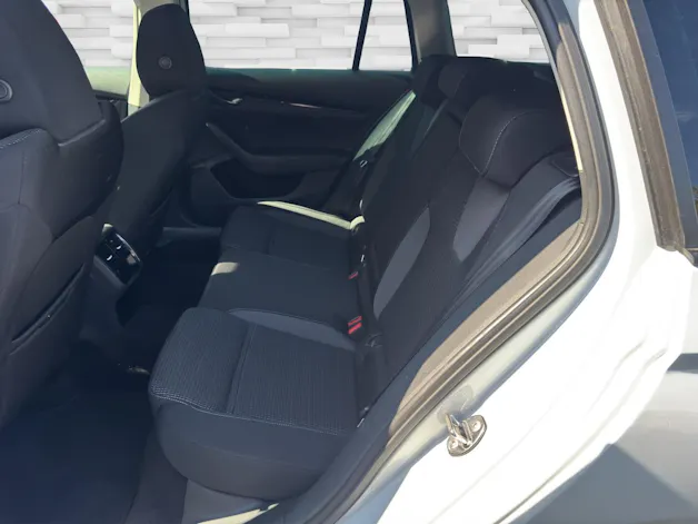 Škoda Octavia Combi 2.0 TDI DSG Ambition