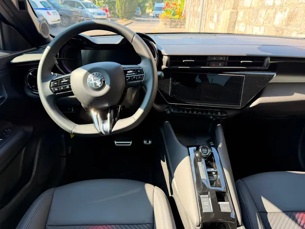 ALFA ROMEO Junior 1.2 48V Hybrid Junior TI