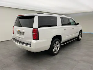 Chevrolet Suburban 5.3 Premier