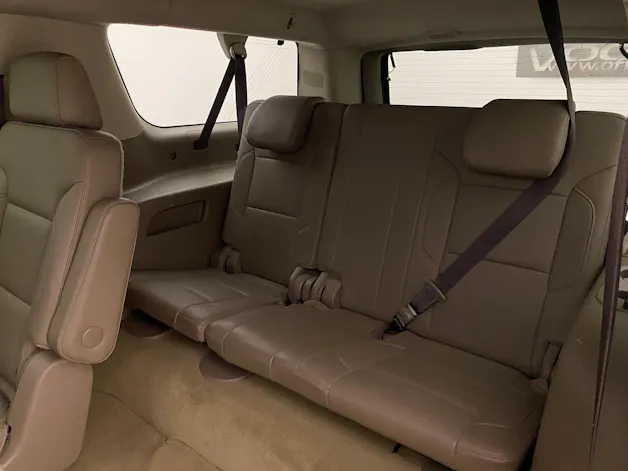Chevrolet Suburban 5.3 Premier