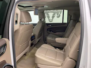 Chevrolet Suburban 5.3 Premier
