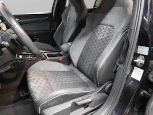 VW Golf 1.5 eTSI mHEV ACT R-Line DSG