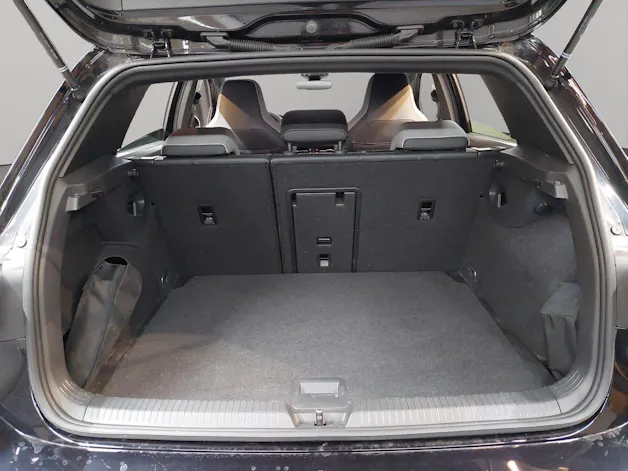 VW Golf 1.5 eTSI mHEV ACT R-Line DSG