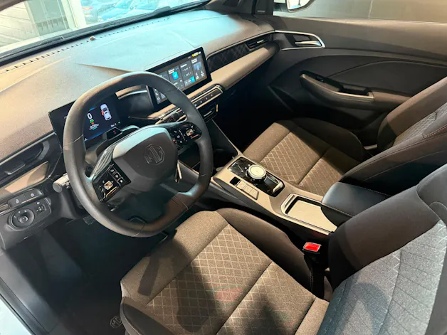 MG 3 1.5 Hybrid Standard Aut.