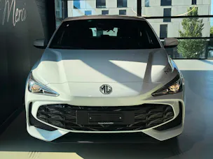 MG 3 1.5 Hybrid Standard Aut.
