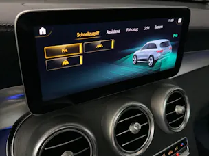Mercedes-Benz GLC 300 de AMG Line 4M A