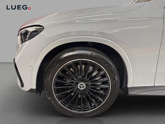 Mercedes-Benz GLC 200 4M - AMG / DISTRONIC / 360 Grad Kamera / DIGITAL LIGHT / Soundsystem