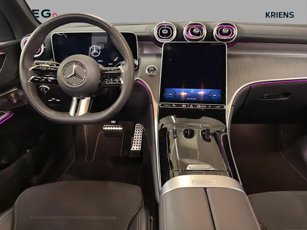 Mercedes-Benz GLC 200 4M - AMG / DISTRONIC / 360 Grad Kamera / DIGITAL LIGHT / Soundsystem