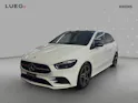 Mercedes-Benz B 250 4M - AMG / Rückfahrkamera / Multibeam LED / Panorama-Dach