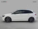 Mercedes-Benz B 250 4M - AMG / Rückfahrkamera / Multibeam LED / Panorama-Dach
