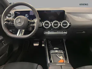 Mercedes-Benz B 250 4M - AMG / Rückfahrkamera / Multibeam LED / Panorama-Dach