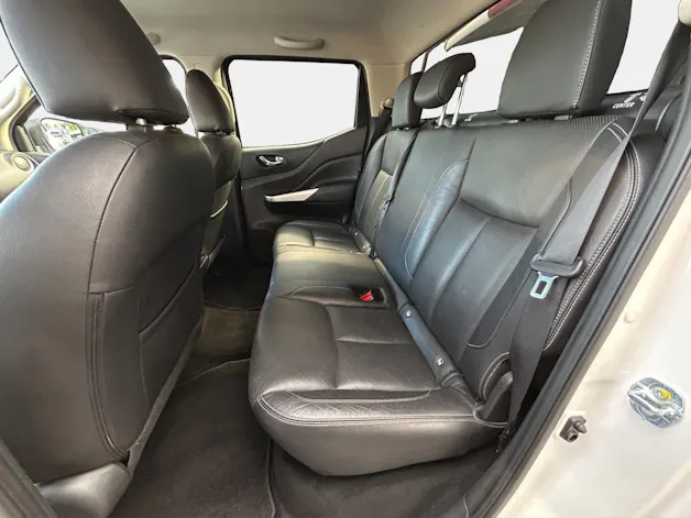 Nissan Navara 2.3D/190 Double Cab Tekna