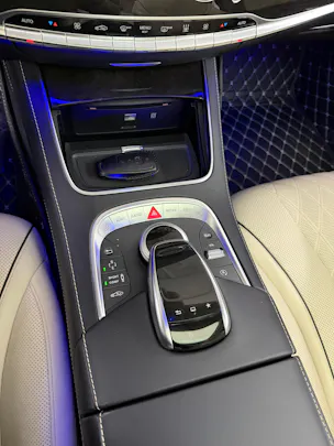 Mercedes-Benz S 500 Long AMG-Line magnetitschwarz 4Matic 9G-Tronic / 360° Kamera / Panoramadache / Keyless Go / Head-Up-Dispaly / Leder /