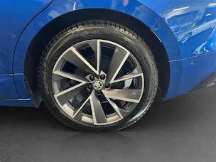 SKODA Enyaq iV 80x SportLine