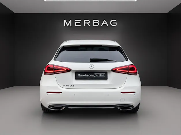 MERCEDES-BENZ A 180 d Progressive 8G