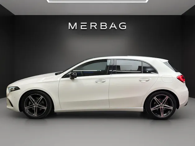 MERCEDES-BENZ A 180 d Progressive 8G