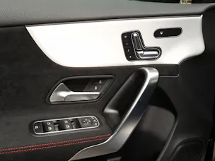 MERCEDES-BENZ A 250 4Matic AMG Line