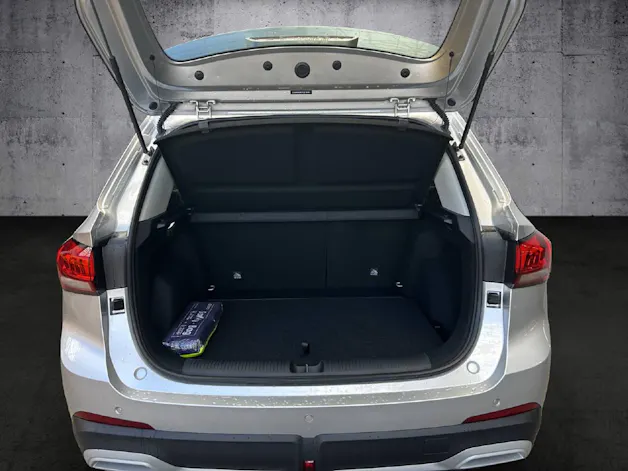 MG ZS 1.5 Hybrid+ Luxury