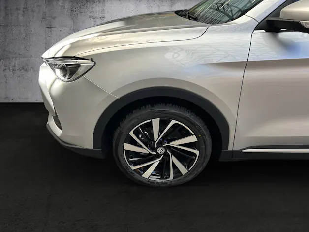 MG ZS 1.5 Hybrid+ Luxury