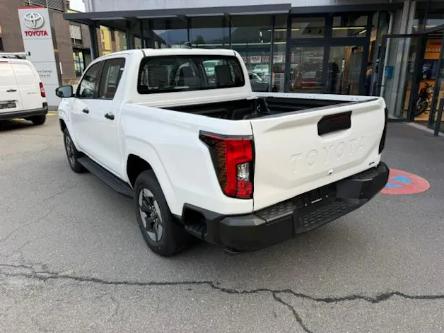 Toyota Hilux Double Cab.-Pick-up 59KWh Comfort