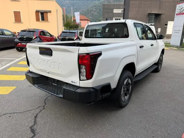 Toyota Hilux Double Cab.-Pick-up 59KWh Comfort