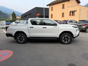 Toyota Hilux Double Cab.-Pick-up 59KWh Comfort