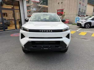 Toyota Hilux Double Cab.-Pick-up 59KWh Comfort