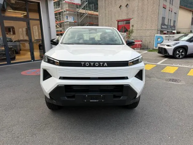Toyota Hilux Double Cab.-Pick-up 59KWh Comfort
