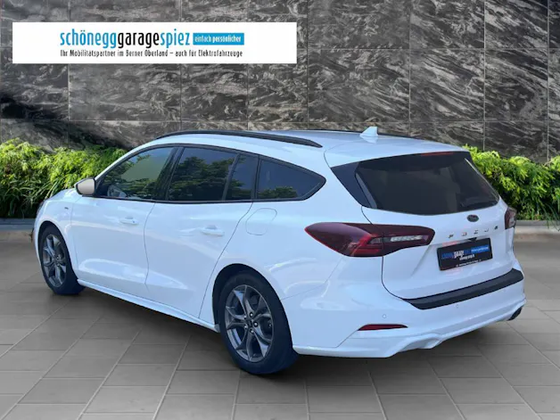 Ford Focus Station Wagon 1.0i EcoB Mild-Hybrid 155 ST-Line X