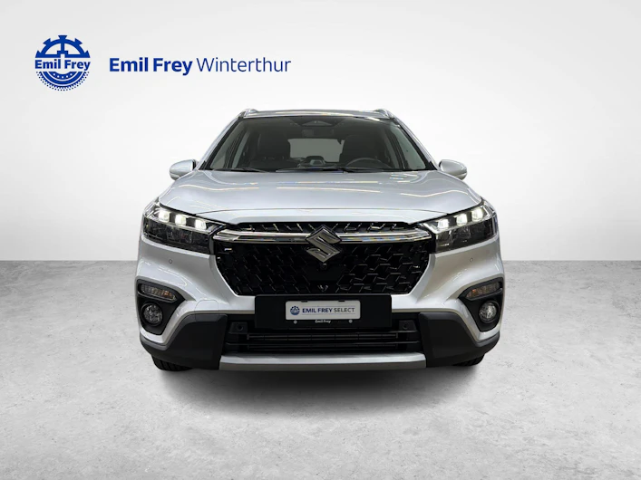 Fahrzeugbild SUZUKI S-CROSS