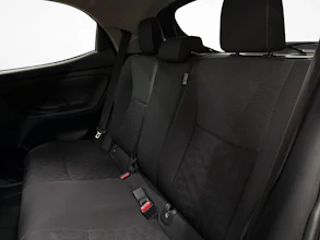 https://vehicle.imgix.net/4402529/5c288dce-7d08-4e7a-95a7-2c86d1ea2eab.jpg