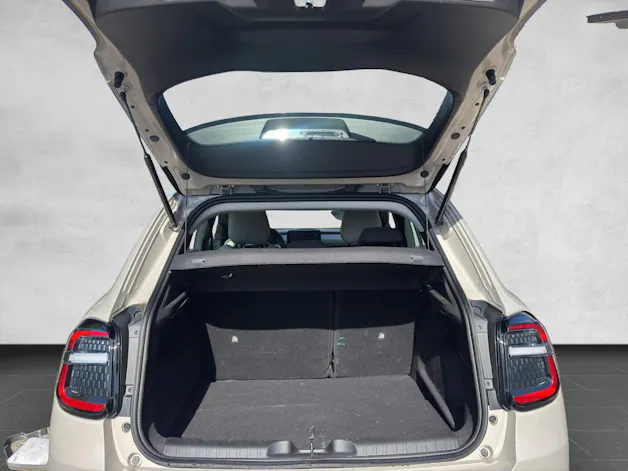 FIAT 600 1.2 Hybrid 136 Cult