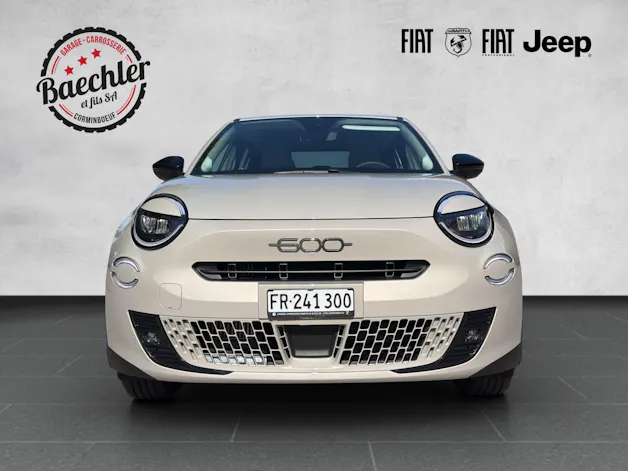 FIAT 600 1.2 Hybrid 136 Cult
