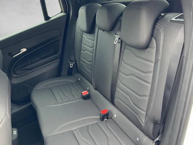 Jeep Avenger 1.2 MHEV Summit