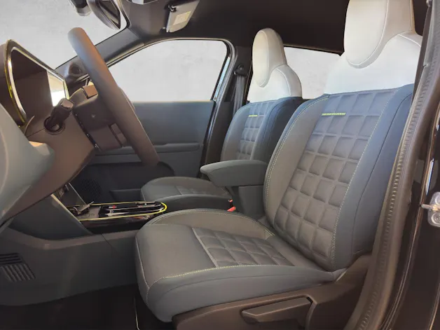 Fiat Grande Panda 1.2 Hybrid La Prima