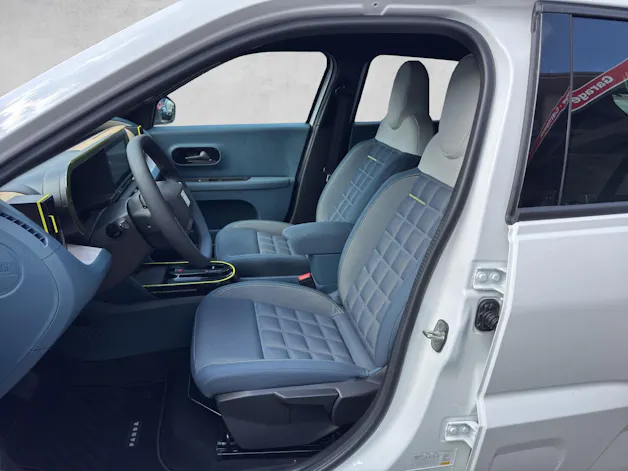 Fiat Grande Panda 1.2 Hybrid La Prima