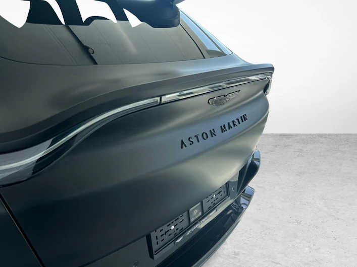 Fahrzeugbild ASTON MARTIN DBX
