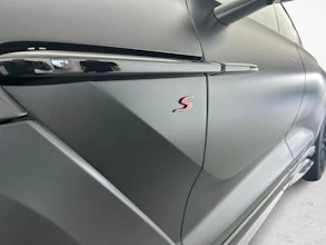 https://vehicle.imgix.net/4402597/efb5df5f-ad5b-481a-a3b8-1cadc849987a.jpg