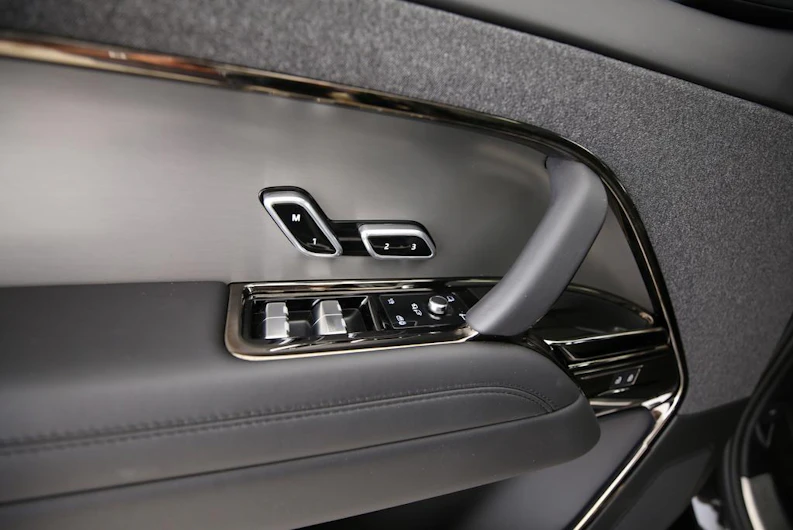 Fahrzeugbild LAND ROVER RANGE ROVER SPORT