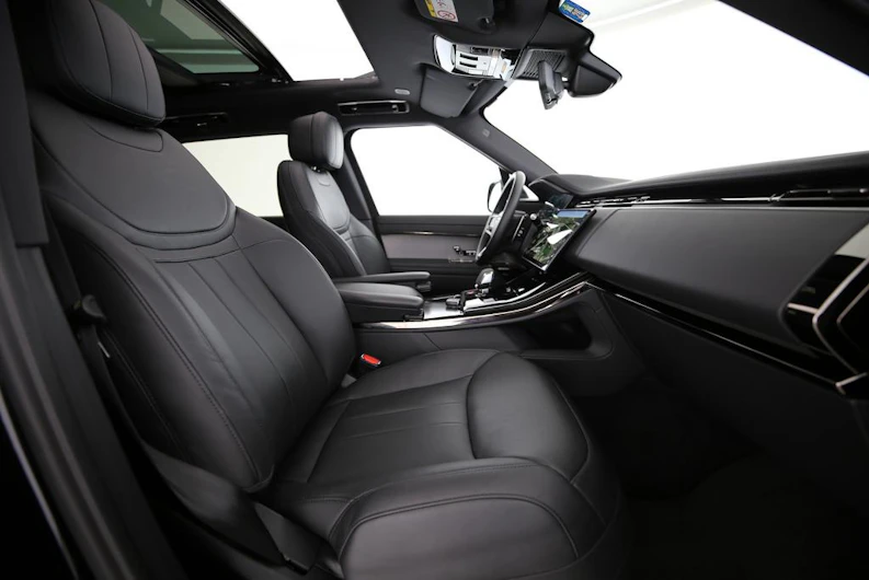 Fahrzeugbild LAND ROVER RANGE ROVER SPORT