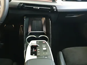 BMW iX2 xDrive30