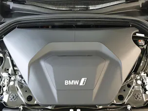 BMW iX2 xDrive30