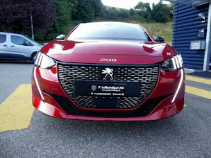 Peugeot 208 1.2 PureTech 130 GT EAT8