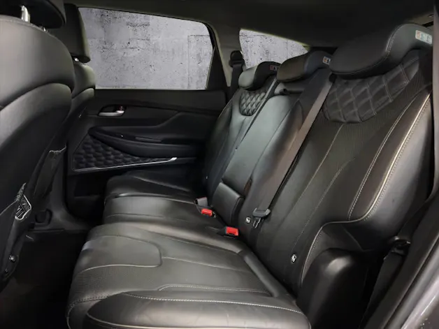 HYUNDAI Santa Fe 1.6 T-GDi HEV Amplia