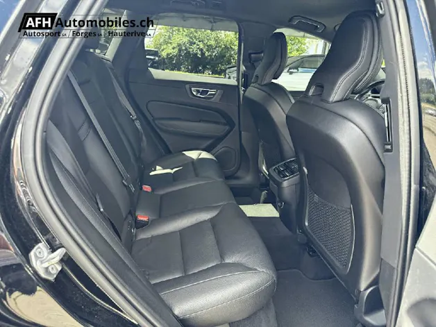 Volvo XC60 2.0 T5 Momentum AWD