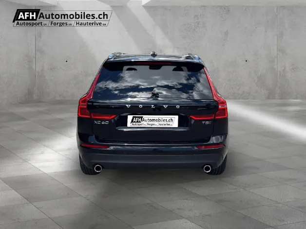 Volvo XC60 2.0 T5 Momentum AWD
