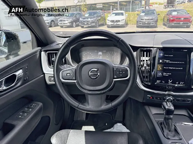 Volvo XC60 2.0 T5 Momentum AWD