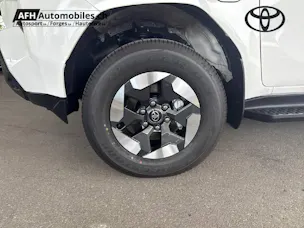 Toyota Hilux Double Cab.-pick-up 59KWh Comfort