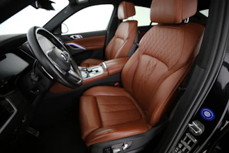 https://vehicle.imgix.net/4402745/5a34514d-7910-4b9e-8ed4-5d3a6f61af96.jpg